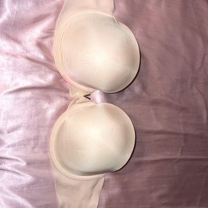 Strapless Victoria secret bra 32DD